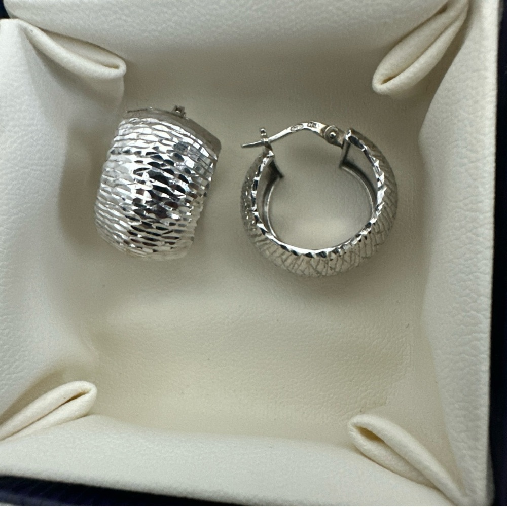 Elegant Silver Hoop Earrings Sterling silver made in Italy hammered chunky
